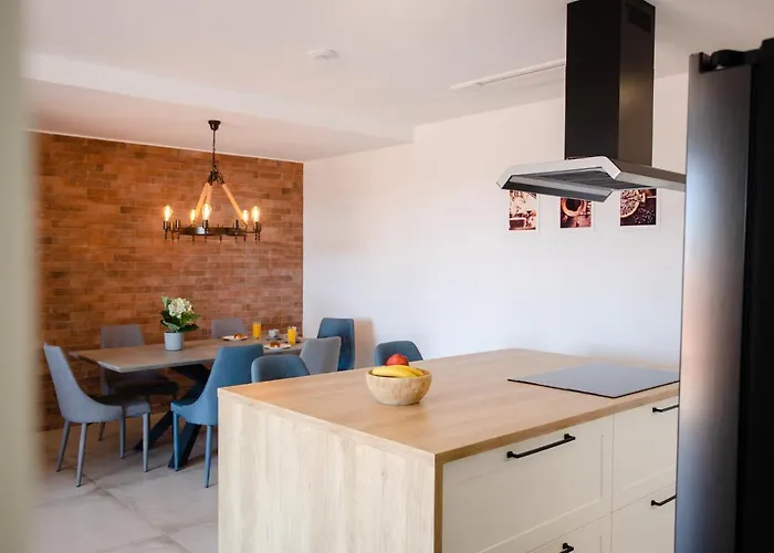 Apartamento Eni - Quiet Area & Parking