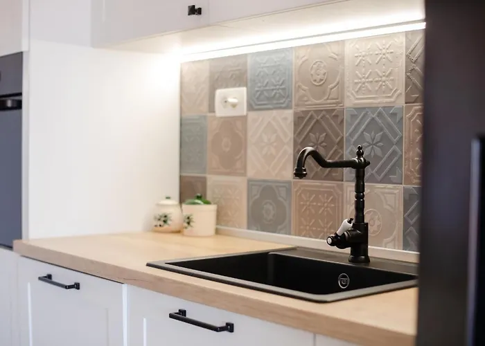 Eni - Quiet Area & Parking Apartamento *