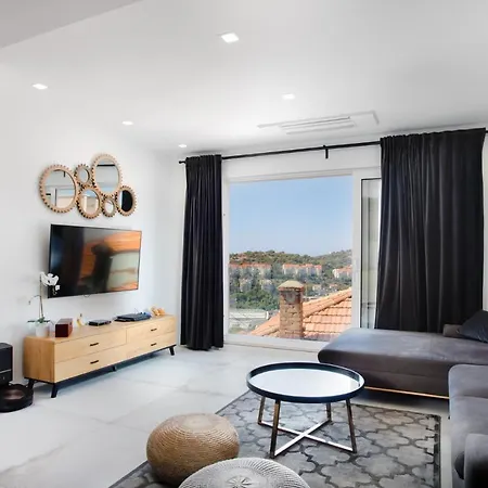 Eni - Quiet Area & Parking Apartment Dubrovnik